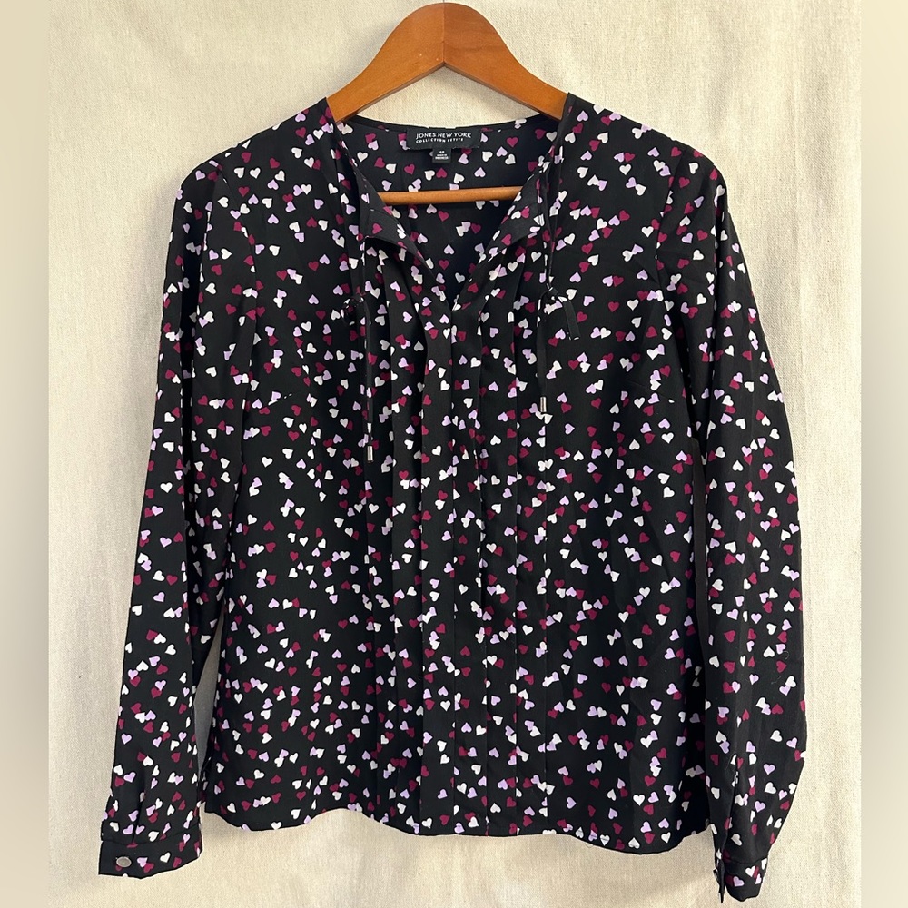 Women’s Jones New York Black Heart Print Blouse